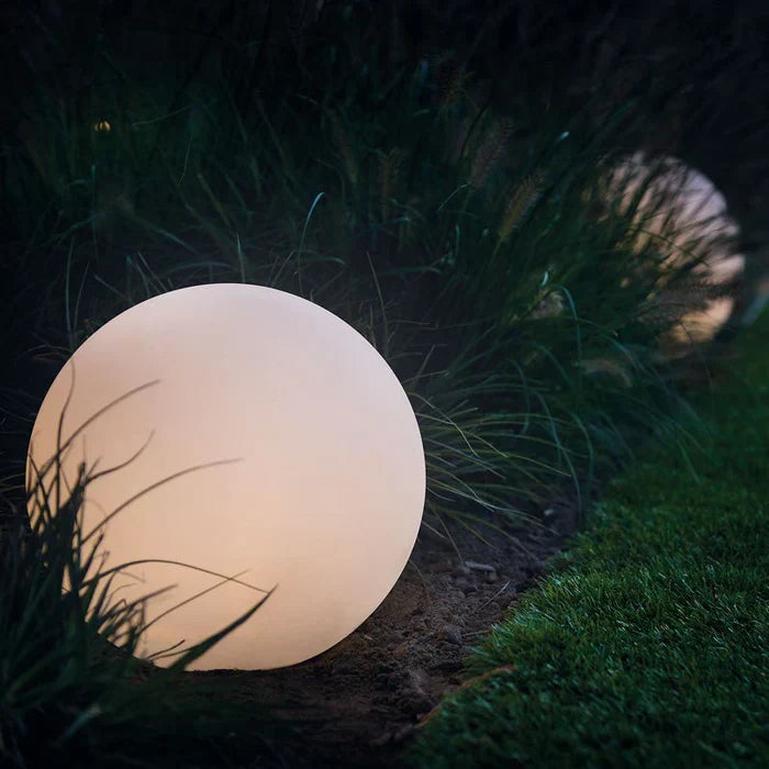 Moderner PE Kugel Außen Gartenleuchte LED wiederaufladbar