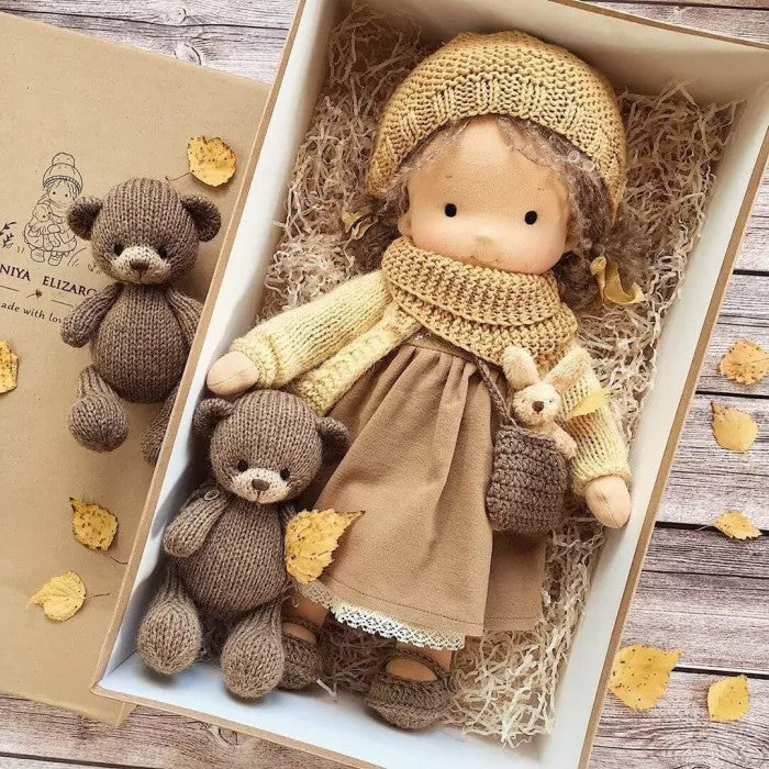 Puili | Handgemachte Waldorf-Puppe | Weiches, organisches Spielzeug für emotionale Entwicklung