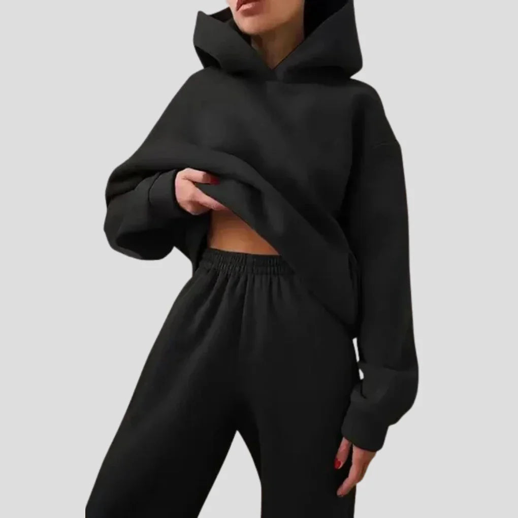 WOMEN'S HOODIES