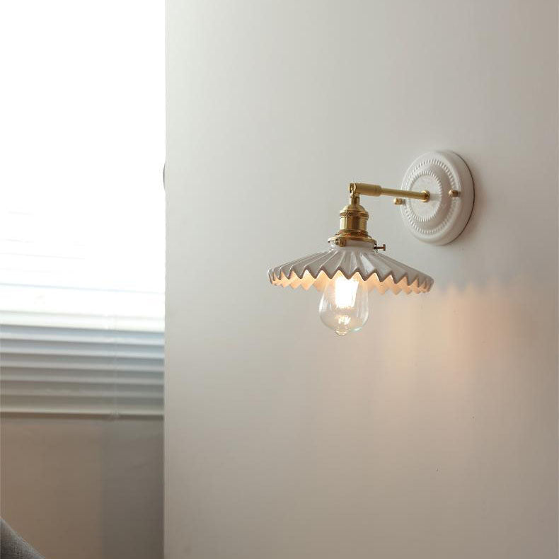 Vintage Japanse keramische messing 1-licht wandlamp