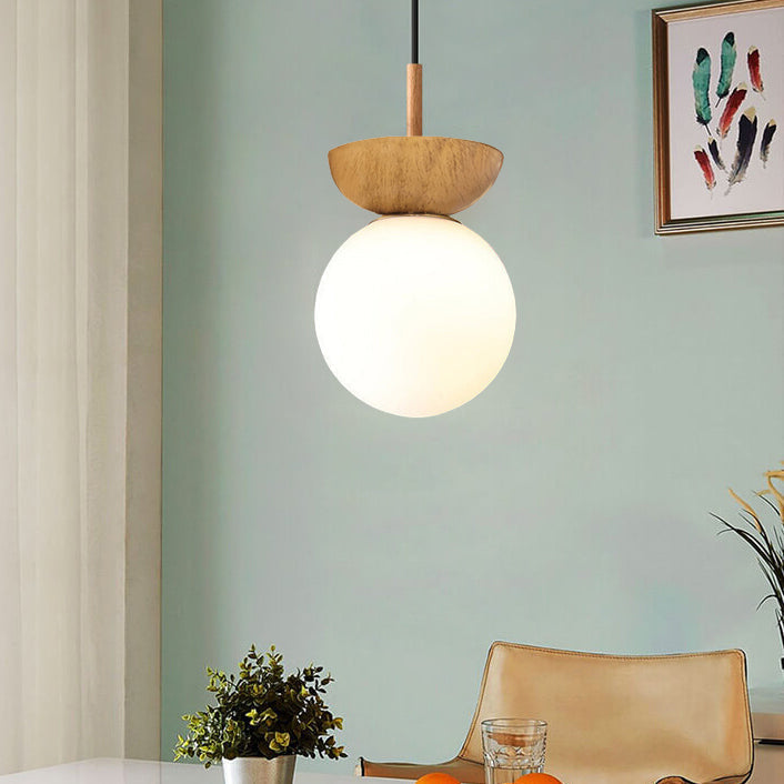 Lampada da soffitto con globo in legno e vetro nordico 1 luce