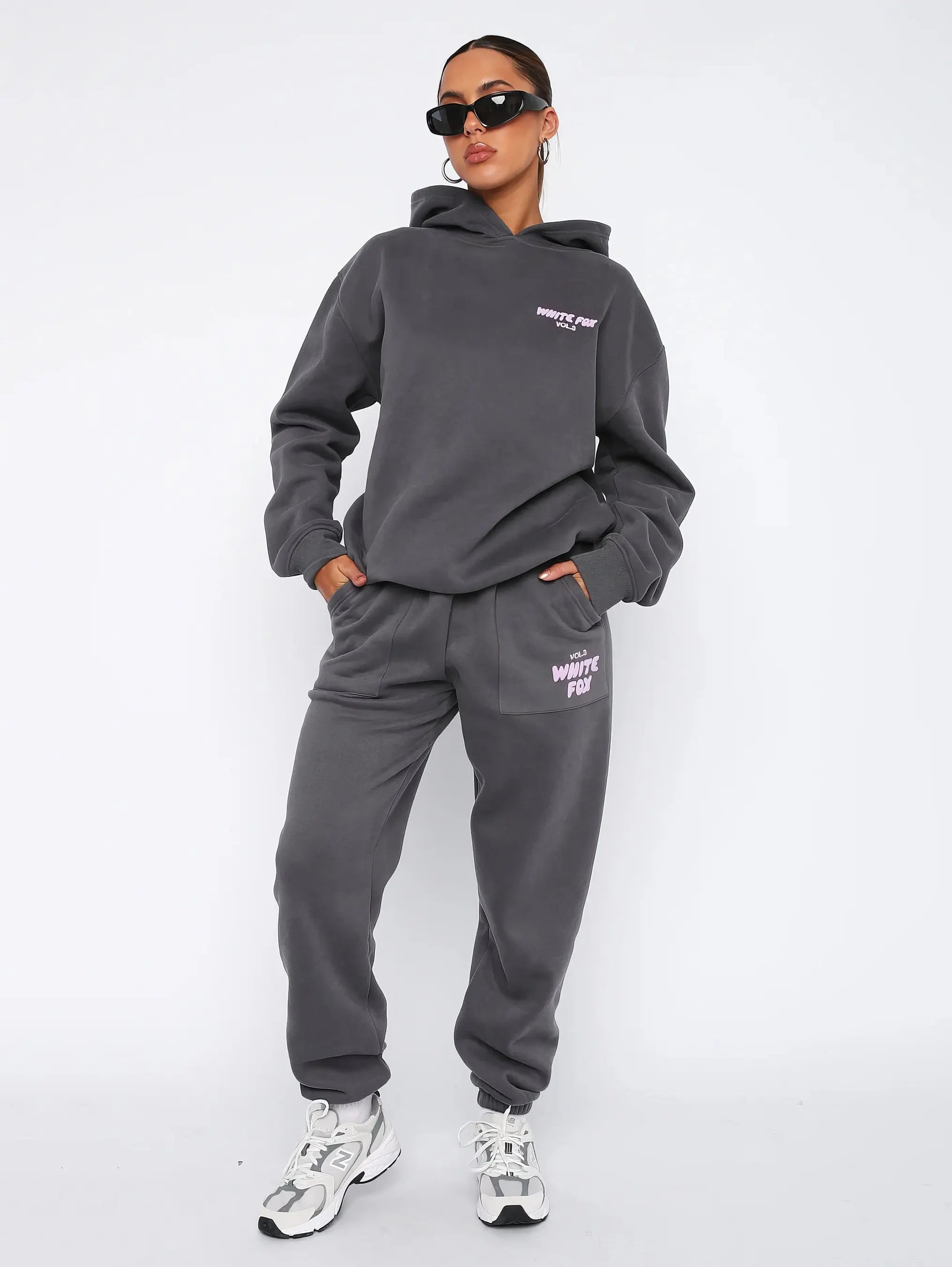 Women’s Oversized Hoodie – Cozy Pullover with Cute Dog Print