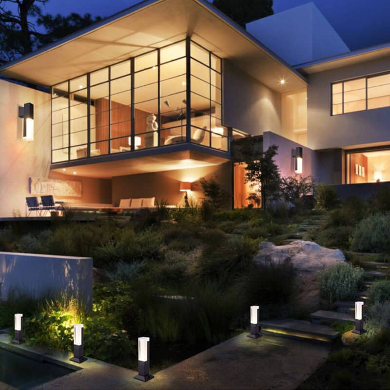 Lampada da giardino moderna quadrata LED per esterni a 1 luce