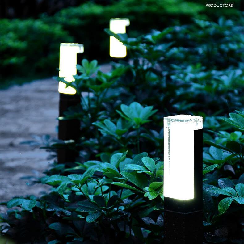 Lampada da giardino moderna quadrata LED per esterni a 1 luce