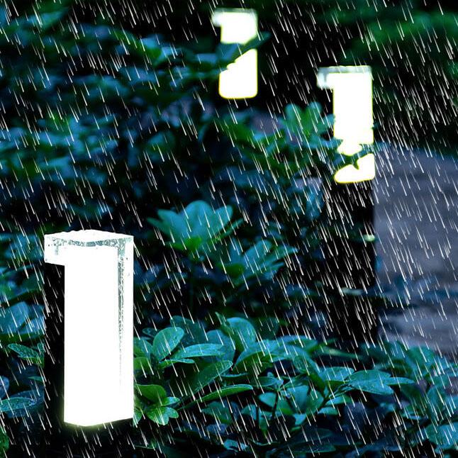 Lampada da giardino moderna quadrata LED per esterni a 1 luce