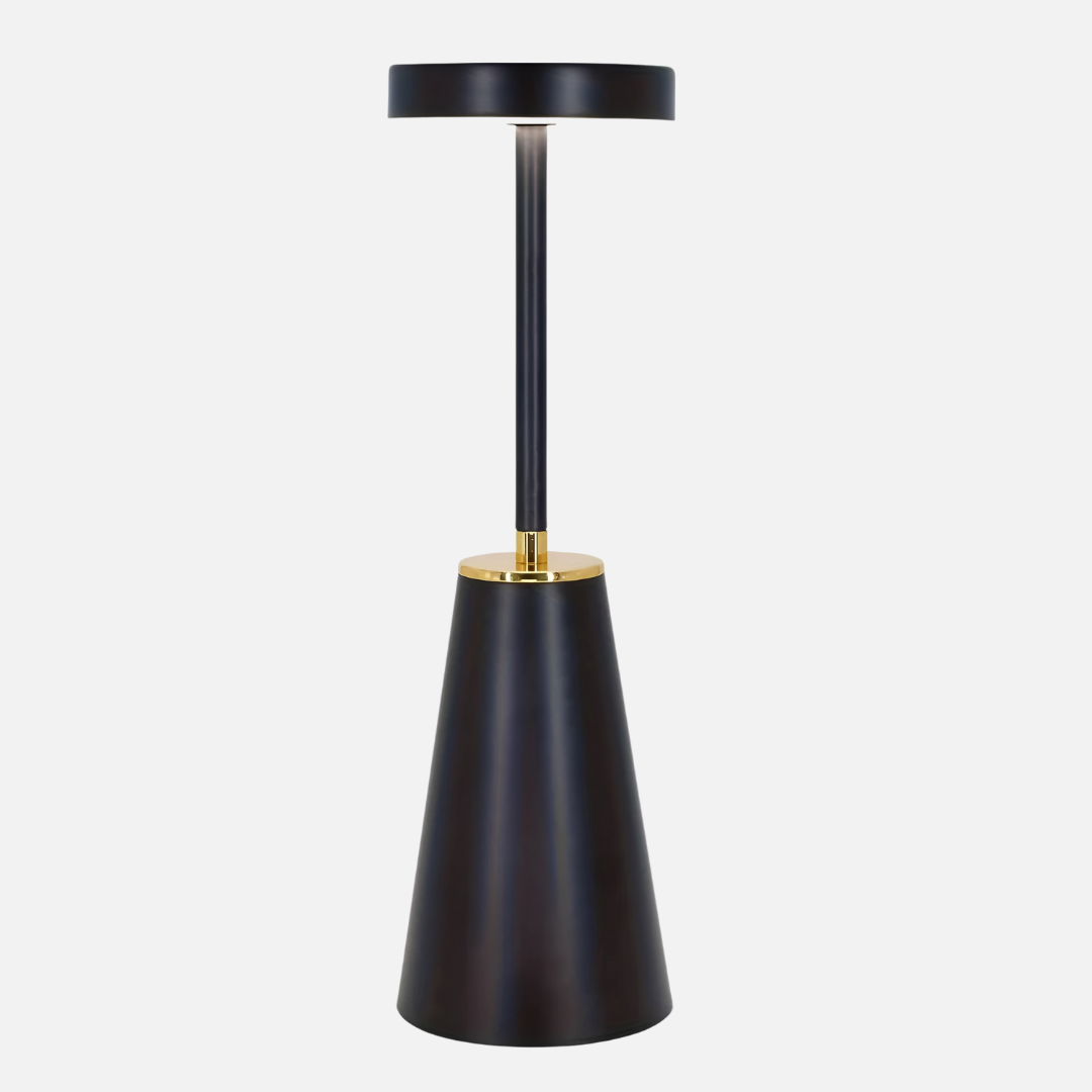 Lampada da tavolo moderna ricaricabile LED in ferro a cono 1 luce