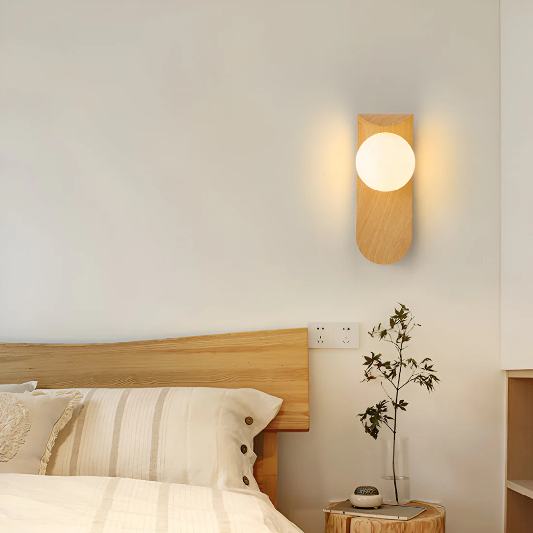 Aplique de pared LED de globo de madera escandinavo de 1 luz
