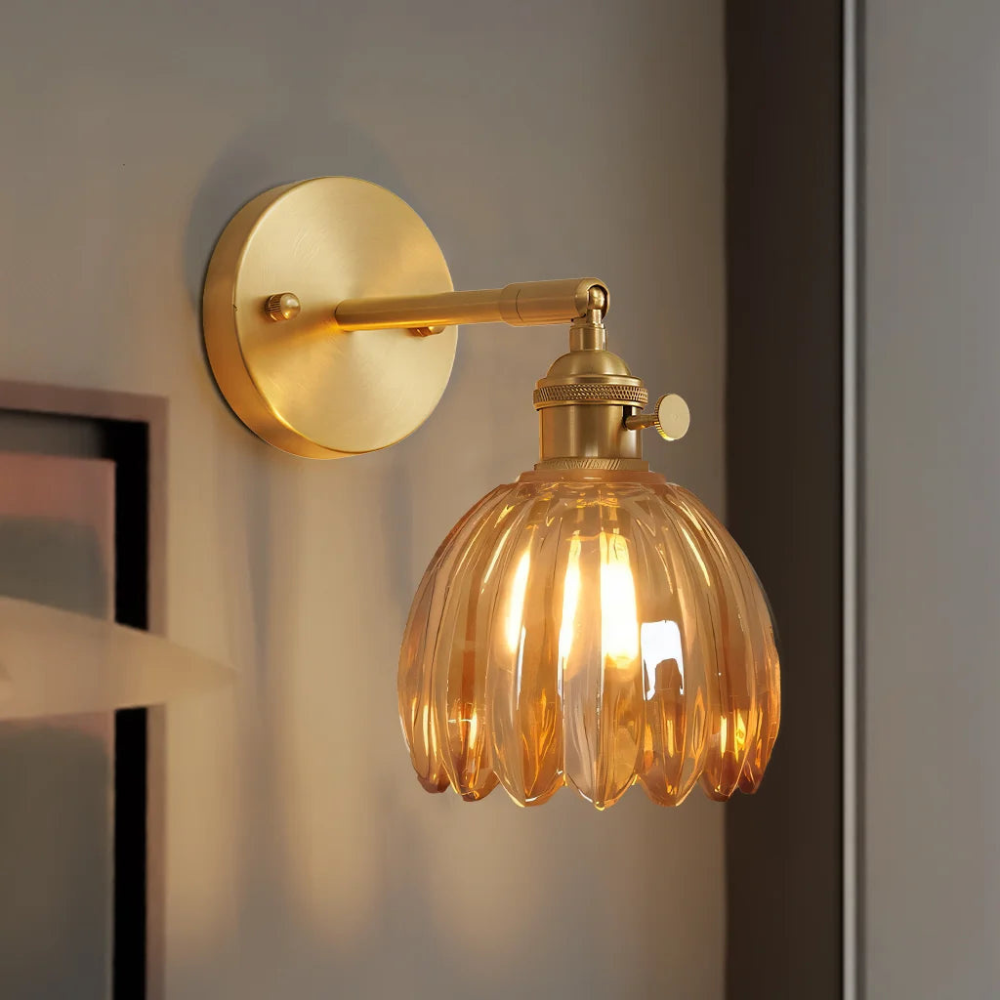 Applique da parete vintage in ottone con vetro a tulipano 1 luce