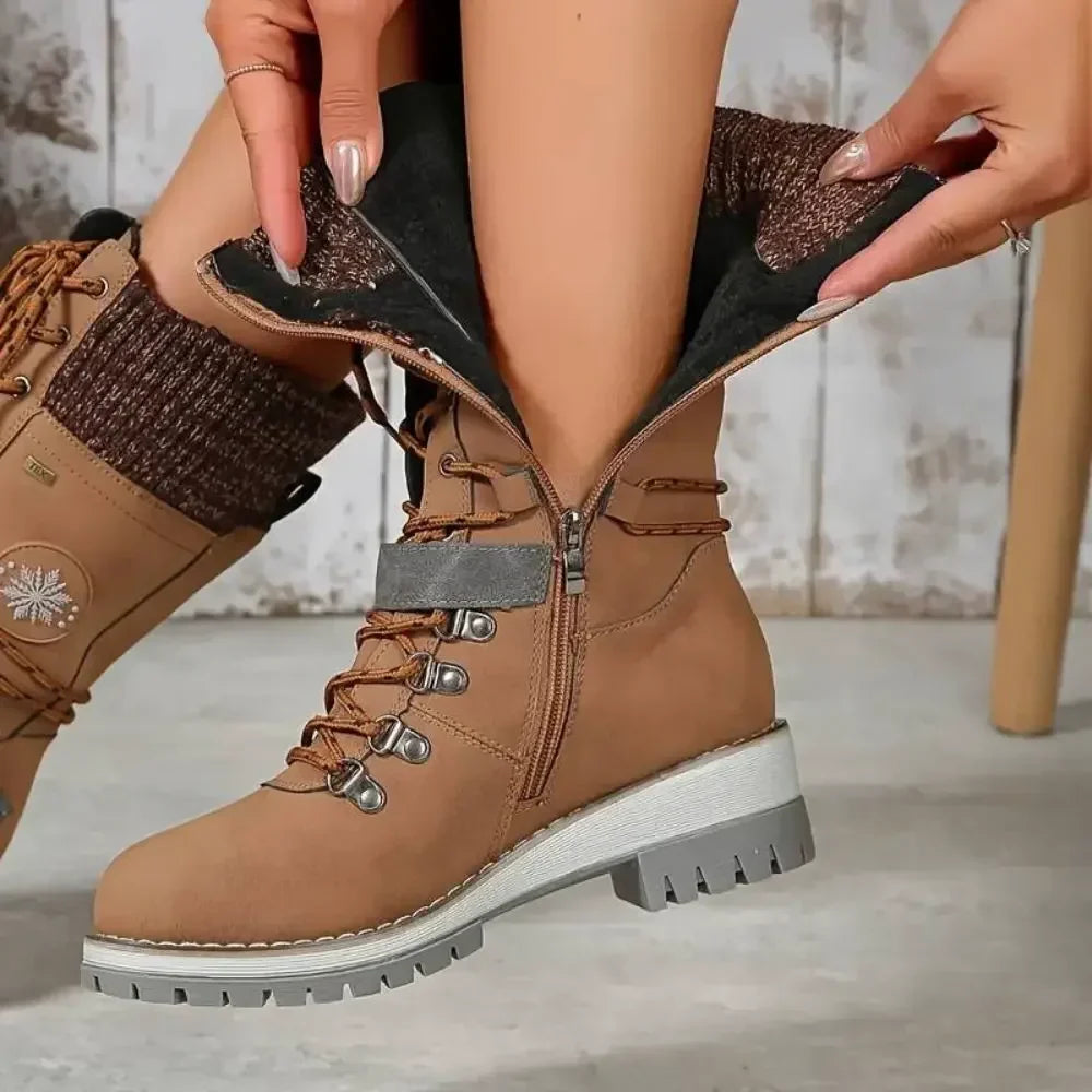 Winterstiefel | Schnürschnee-Stiefel mit Strickbund und Schnallendetail
