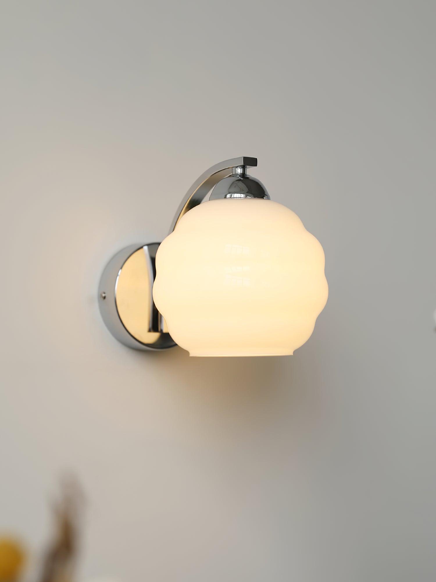 Art Deco Rippled Globe Glass Wall Sconce 1-Light