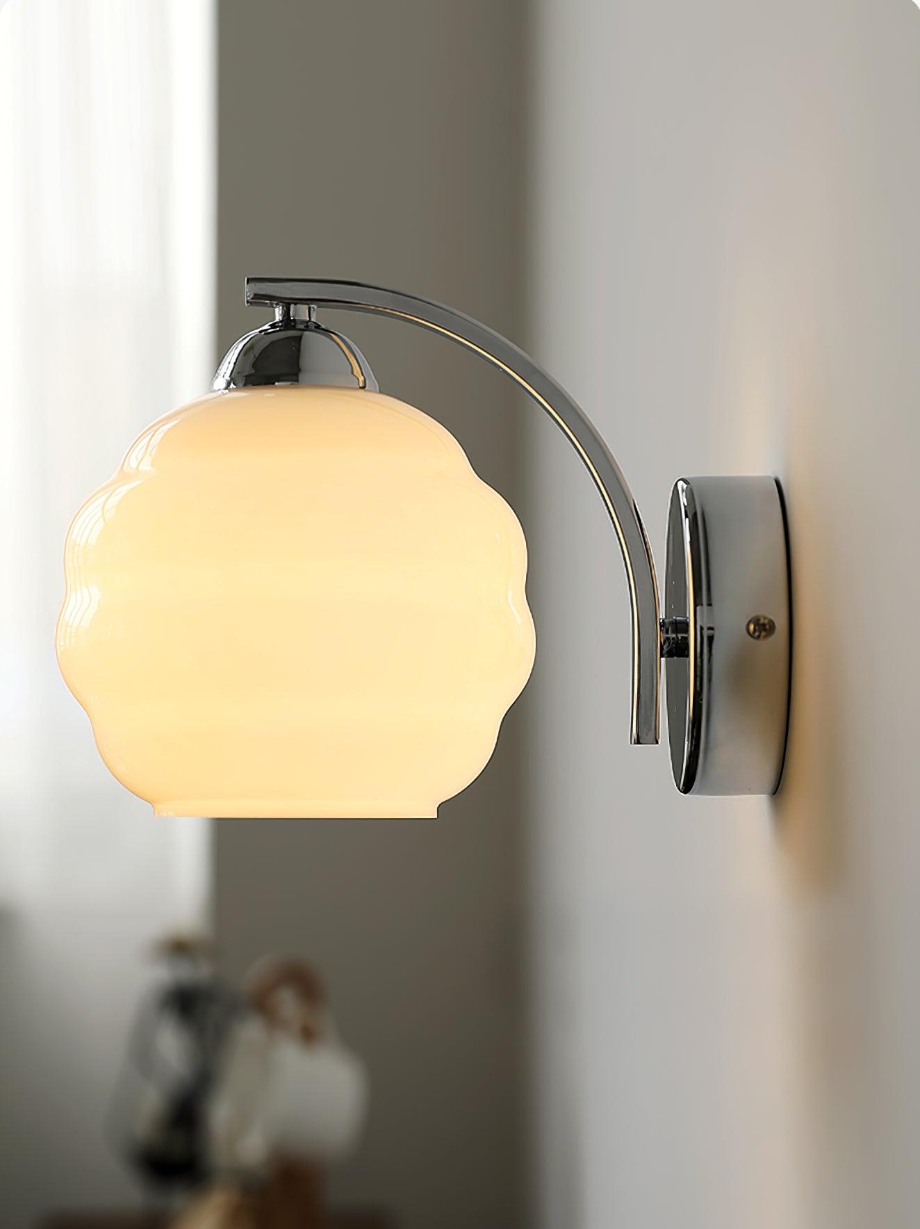 Art Deco Rippled Globe Glass Wall Sconce 1-Light