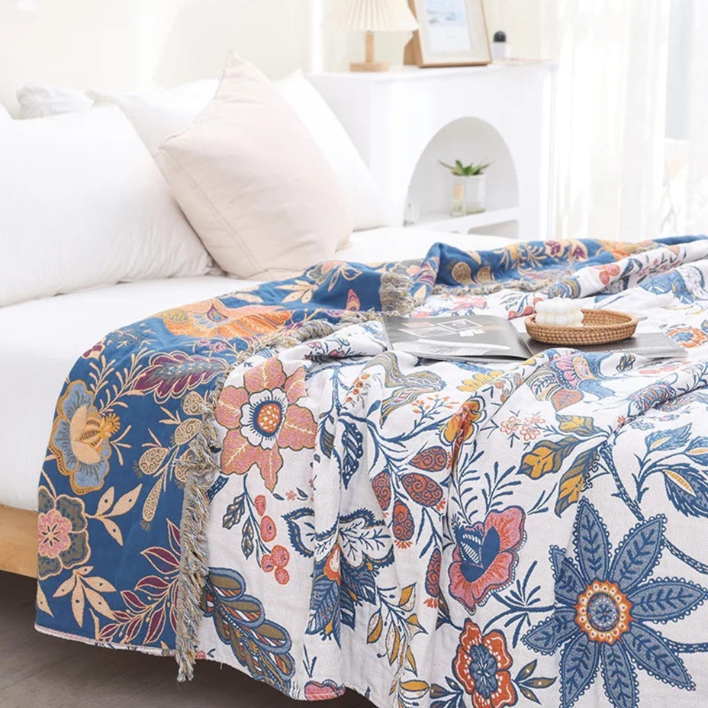 Coperta con motivo floreale