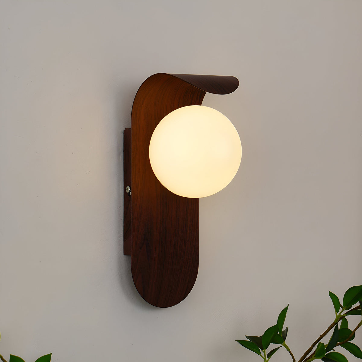 Nordische Holz-Kugel LED-Wandleuchte 1-flammig