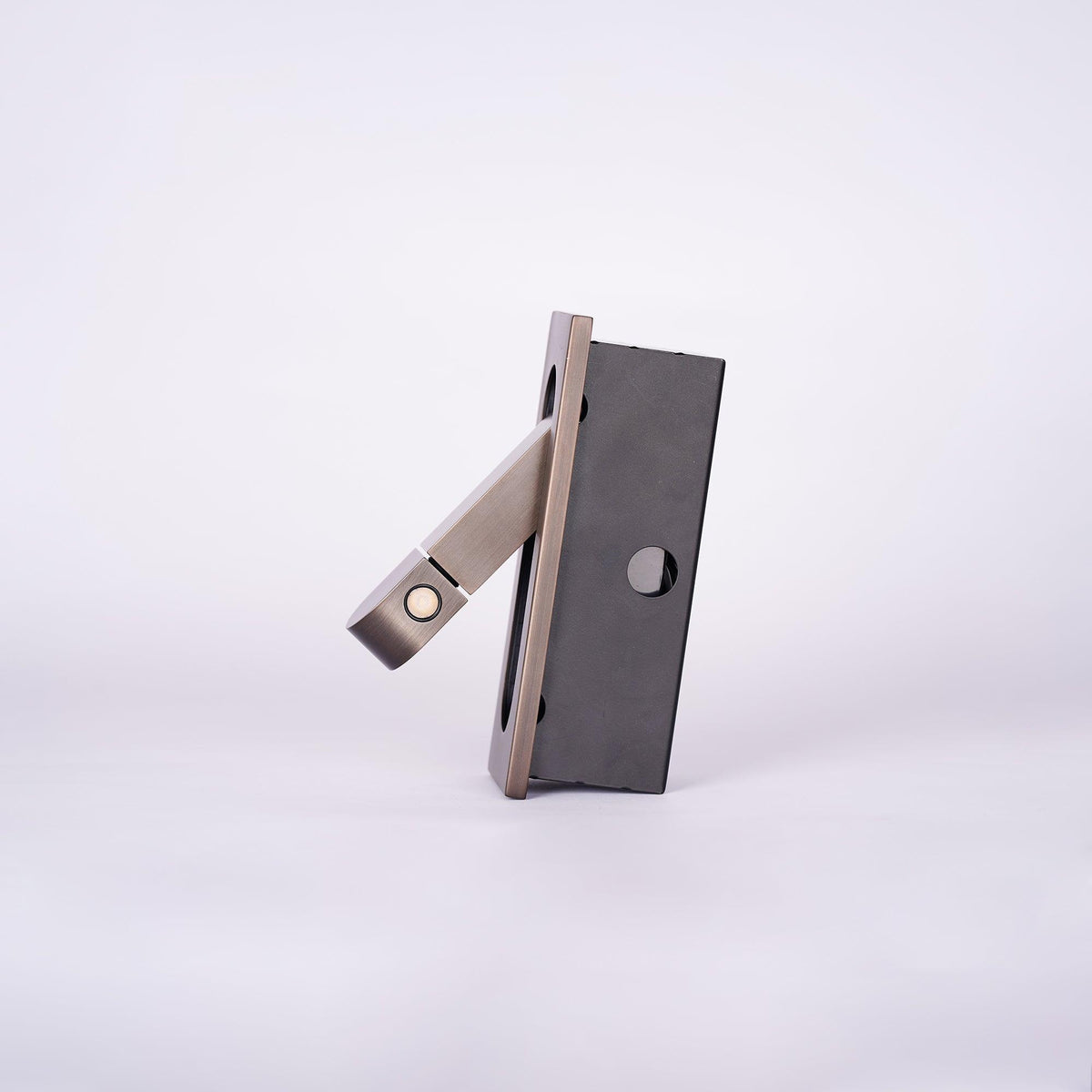 Aplique de pared LED rectangular empotrado ajustable moderno 1 luz