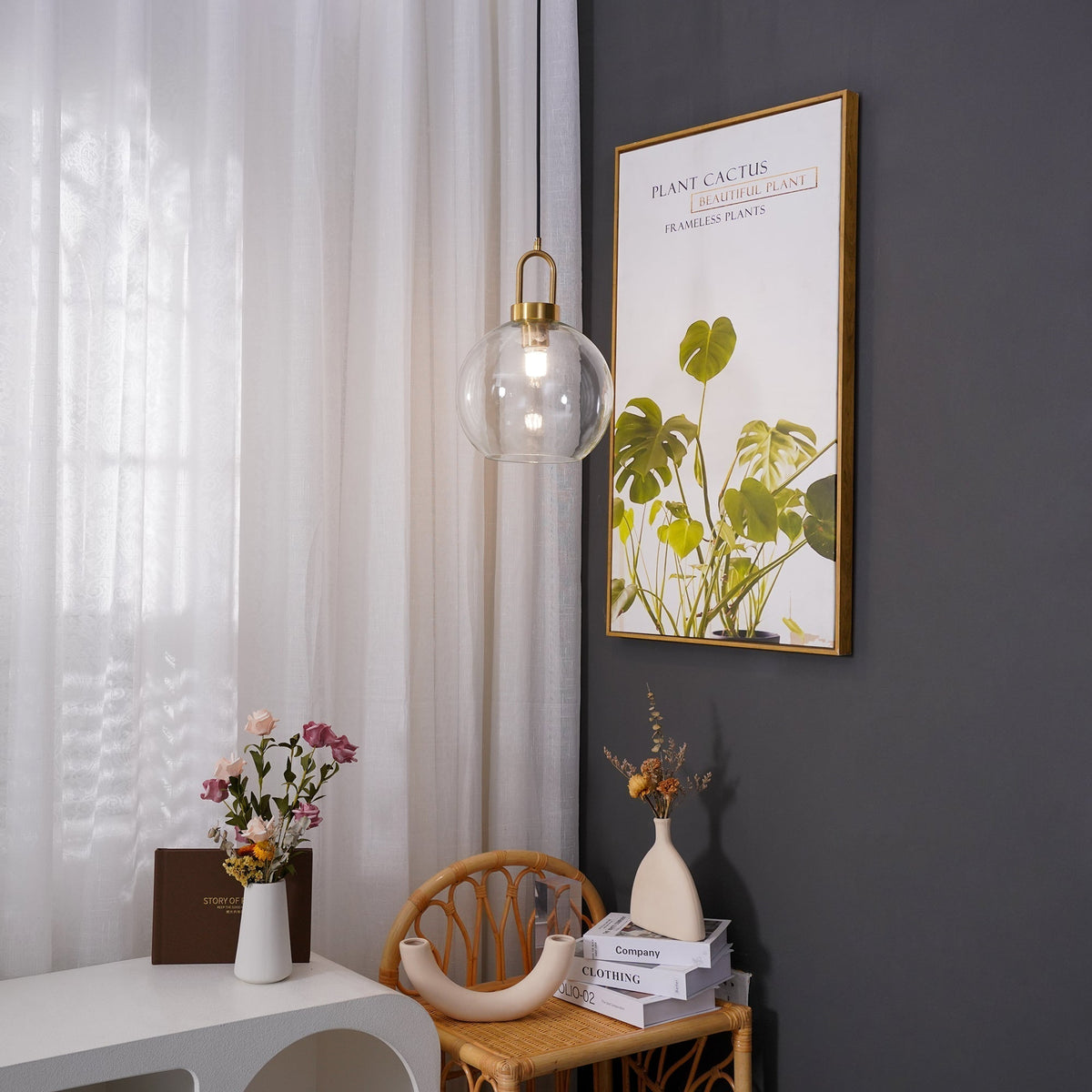 Lampadario moderno cilindrico in vetro e ottone a 1 luce