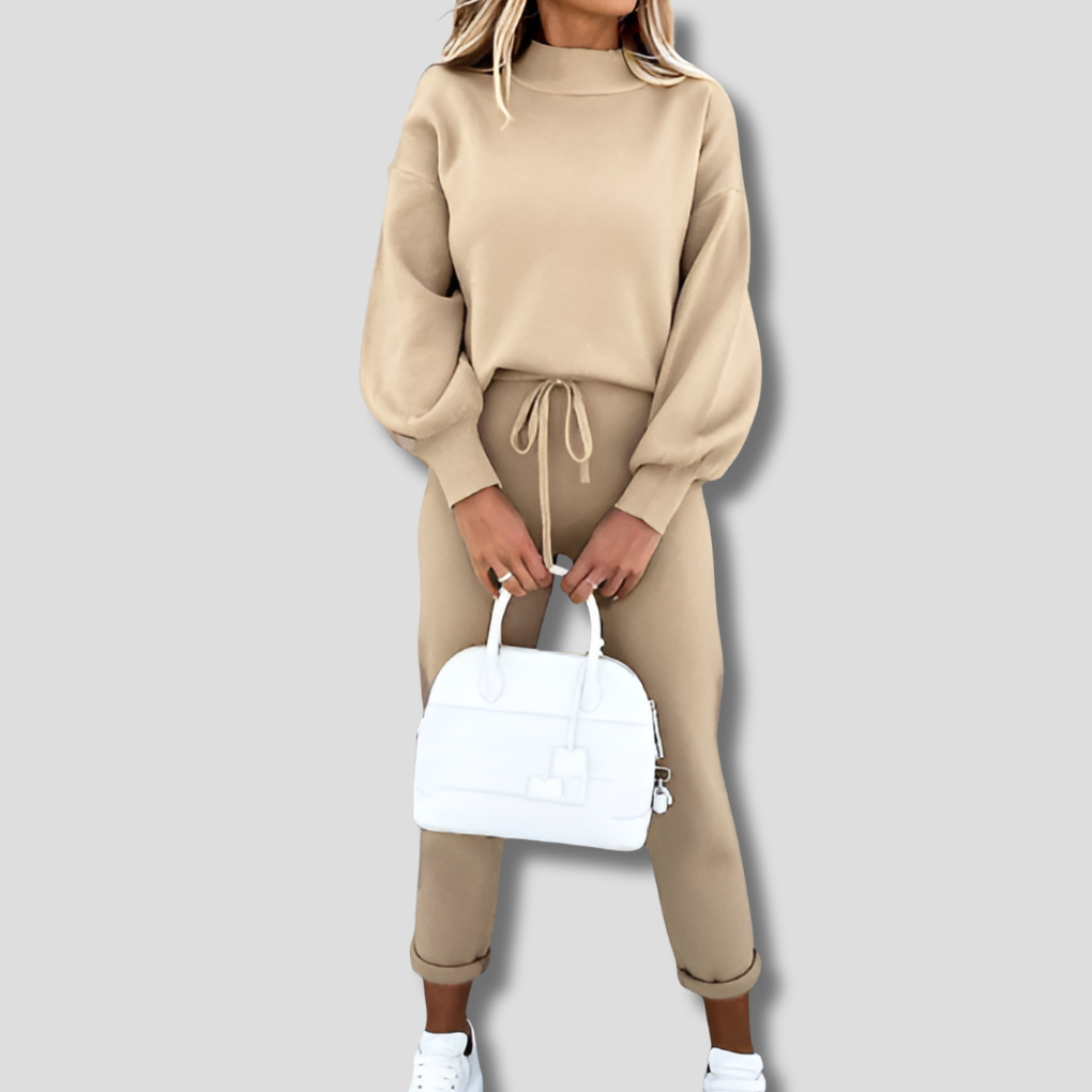 Completo tuta donna a vestibilità comoda