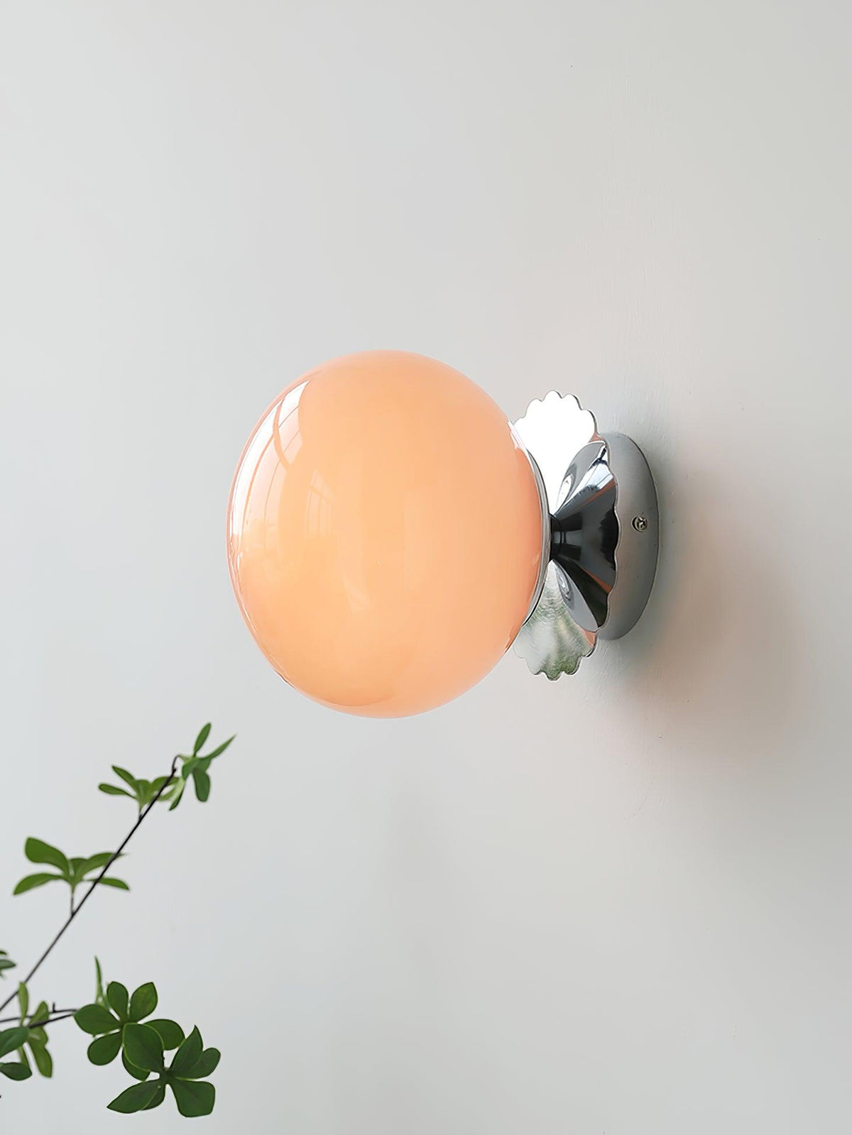 Vintage messing bolvormige glazen wandlamp 1-licht