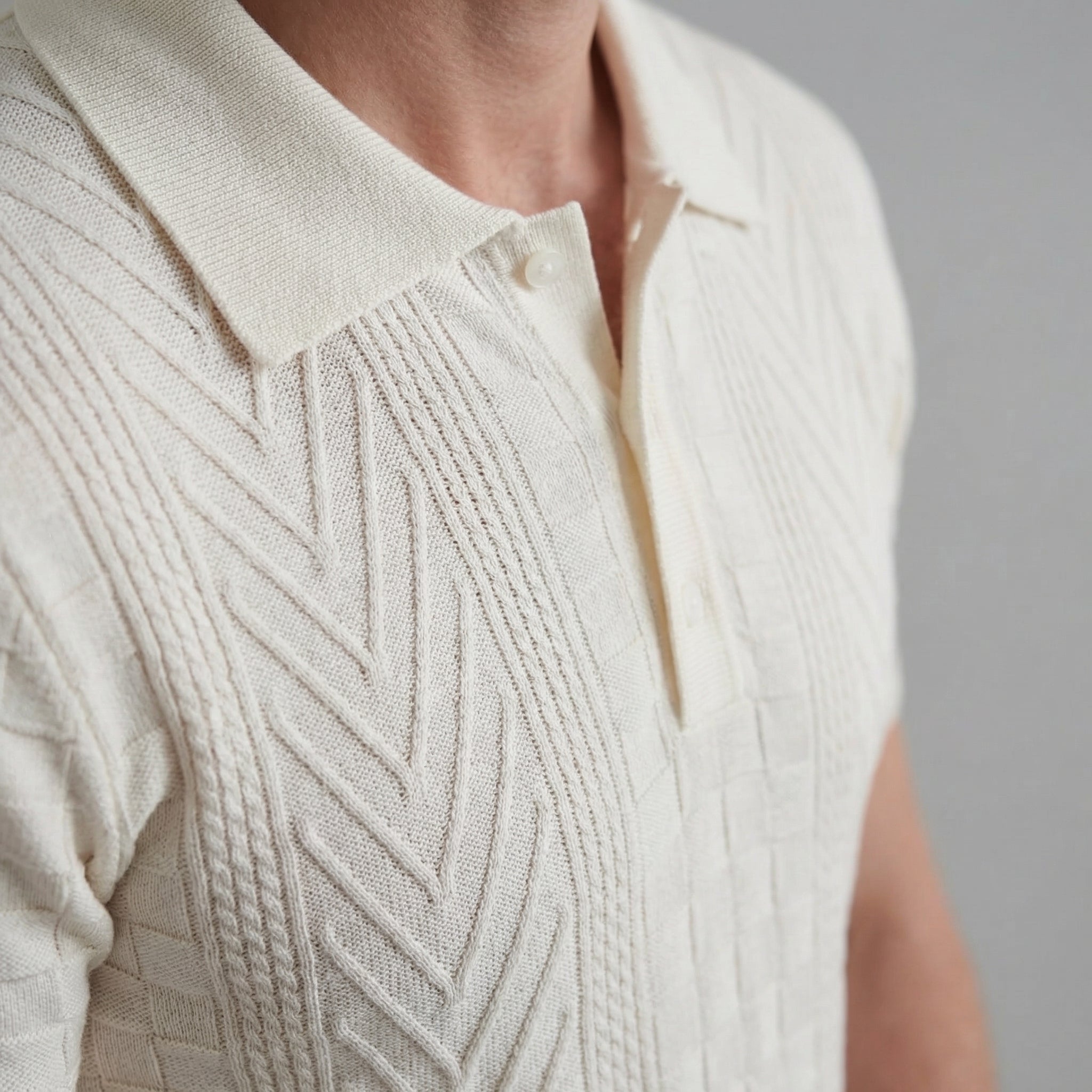 Men's Jacquard Polo Shirt - Slim Tailored Fit