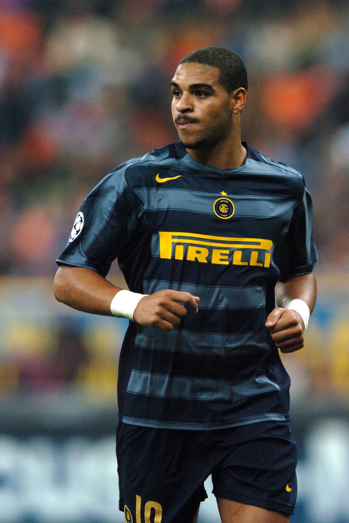 Camiseta histórica visitante del Inter 2004/2005 + Adriano 10