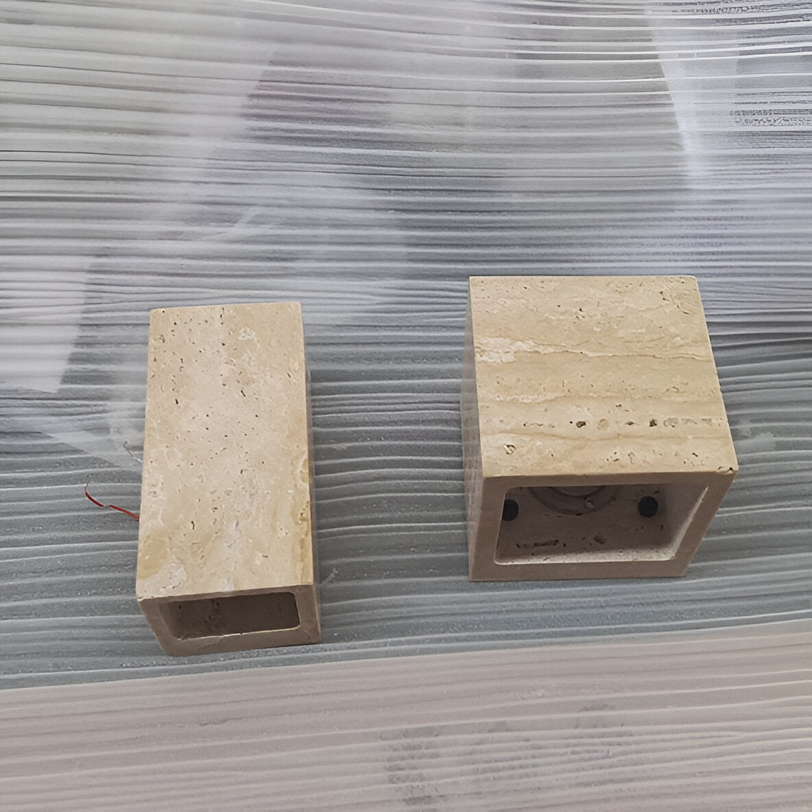 Luz de pared exterior cuadrada minimalista de piedra travertino LED de 1 luz