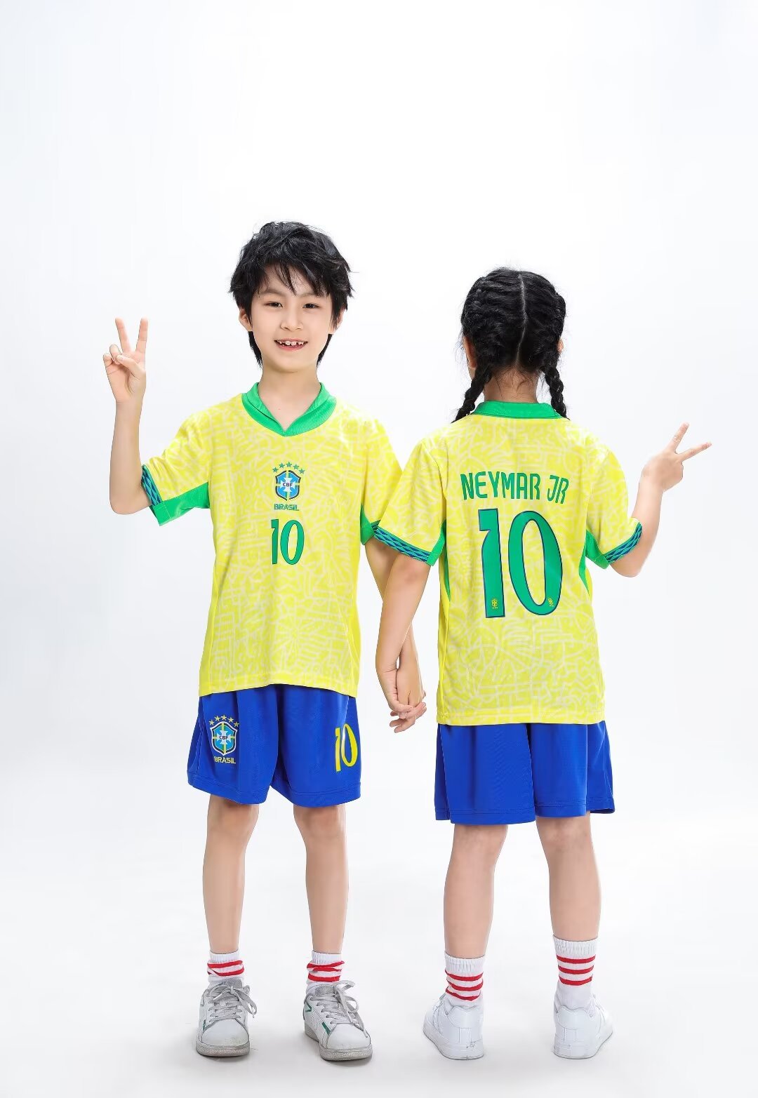 Conjunto de camiseta y pantalones cortos de fútbol para niños Brasil - Neymar Jr.