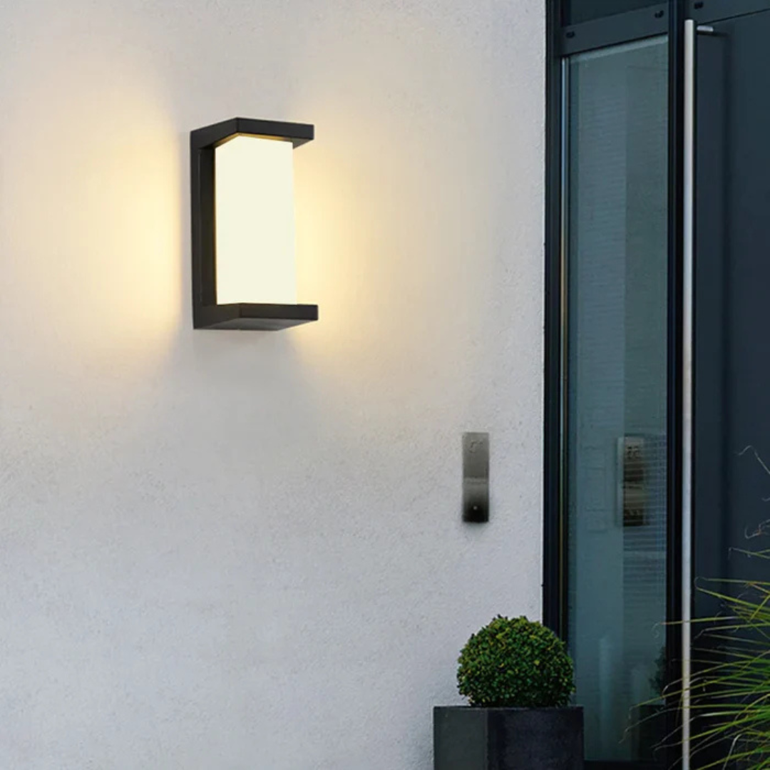 Lámpara de pared con sensor de movimiento para exteriores – Luz LED eficiente para exteriores para jardines y entradas