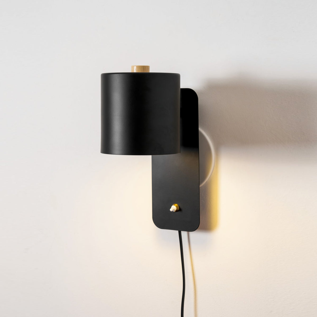 Applique da parete moderna minimalista cilindrica rotante a spina a 1 luce
