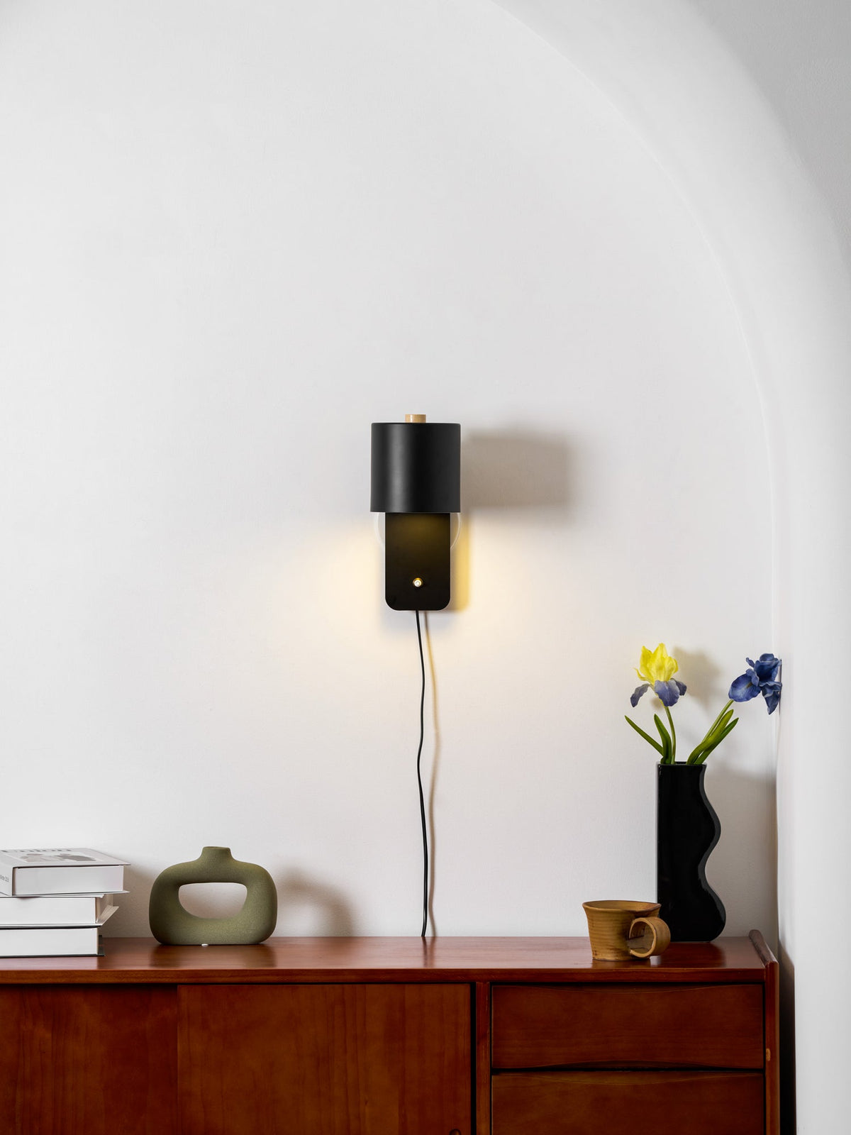 Applique da parete moderna minimalista cilindrica rotante a spina a 1 luce