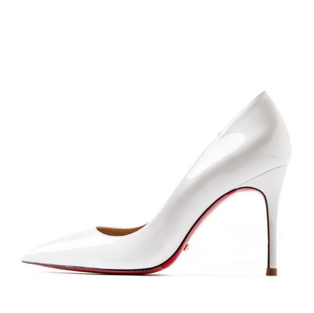Women’s Pointed Toe Heels | Sleek Modern Look
