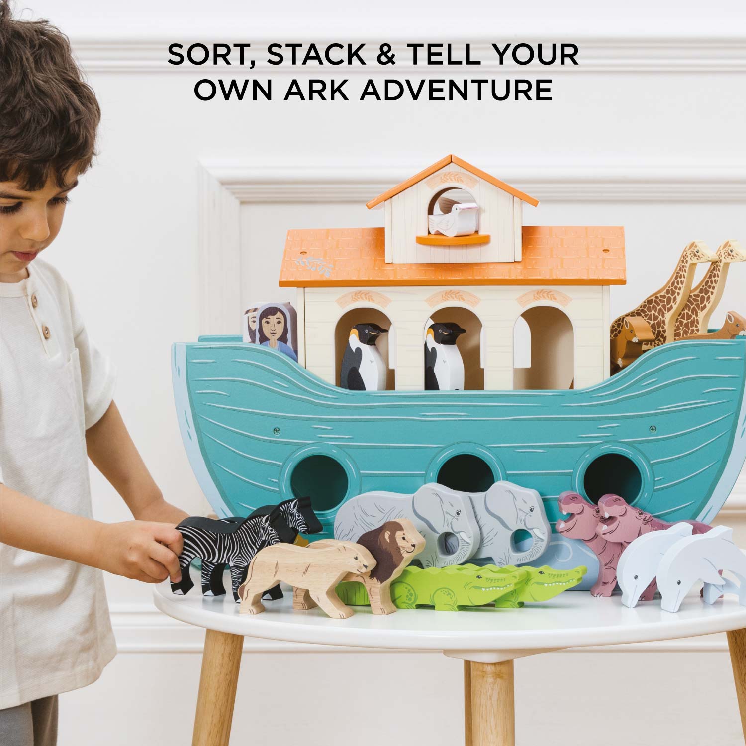 Noah’s Great Wooden Ark & Animals