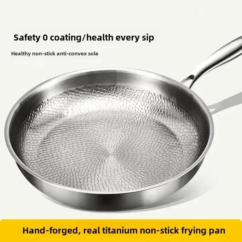 CHEFTRIUM – titanium gehamerde antiaanbakpan voor inductiekookplaten en dagelijks koken