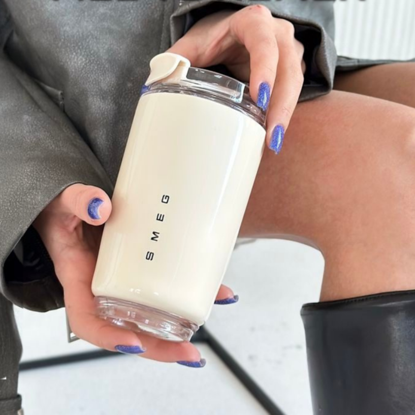 Puili | LuxeTherm Eleganter Thermobecher aus Edelstahl – Isolierter Mehrwegbecher für heiße & kalte Getränke