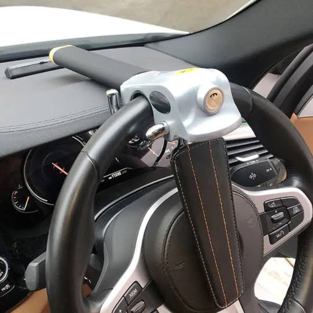 Universal Steering Wheel Lock – Flexible Anti-Theft Barrier