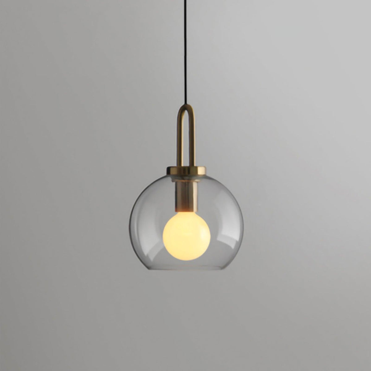 Lampadario moderno cilindrico in vetro e ottone a 1 luce