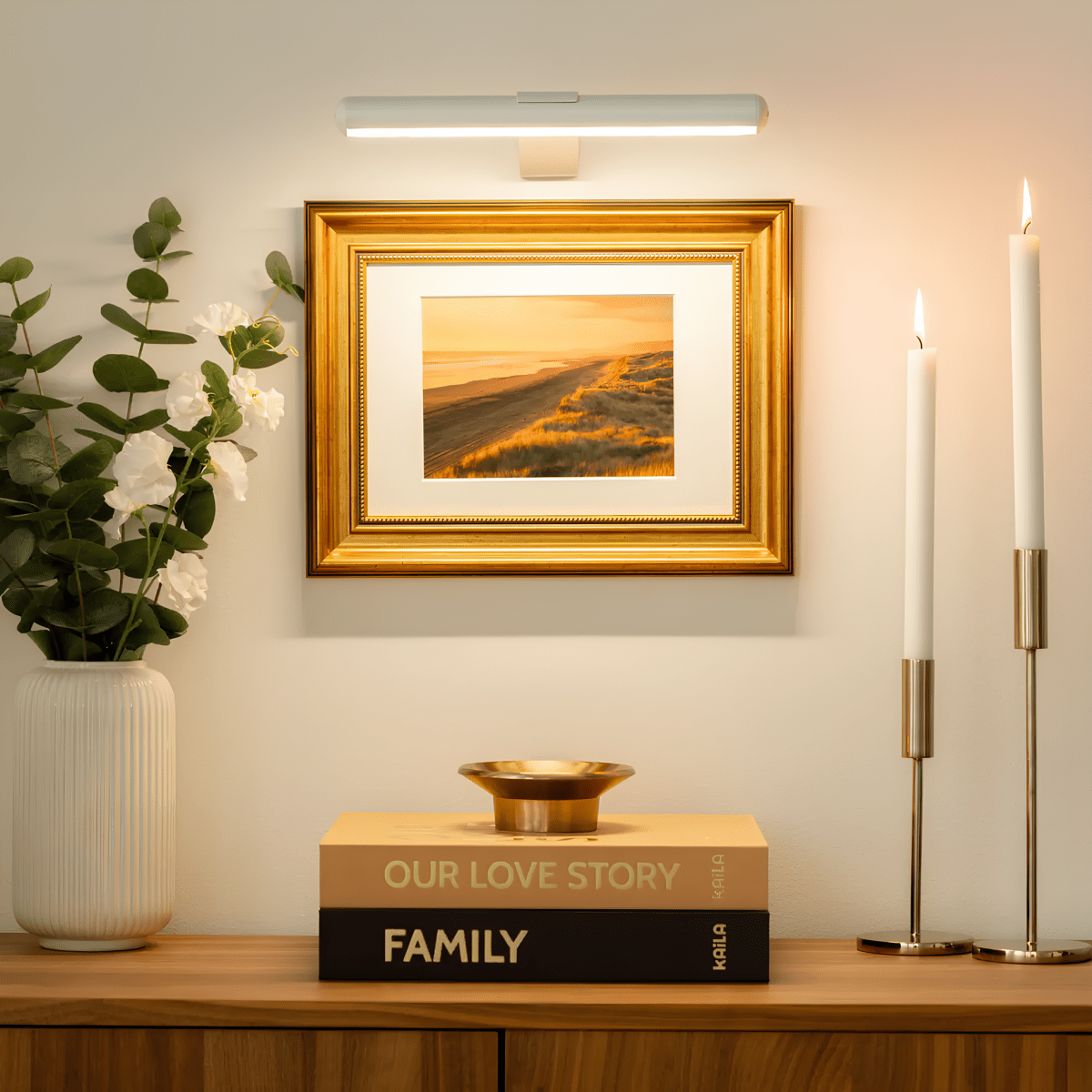 Aplique de pared LED inalámbrico minimalista moderno con control remoto de 1 luz