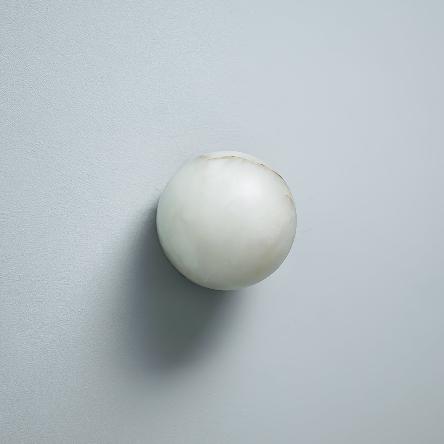 Aplique de pared LED de orbe de mármol Japandi de 1 luz