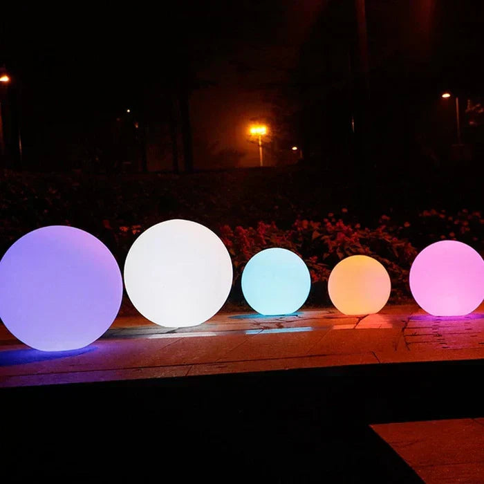 Moderner PE Kugel Außen Gartenleuchte LED wiederaufladbar