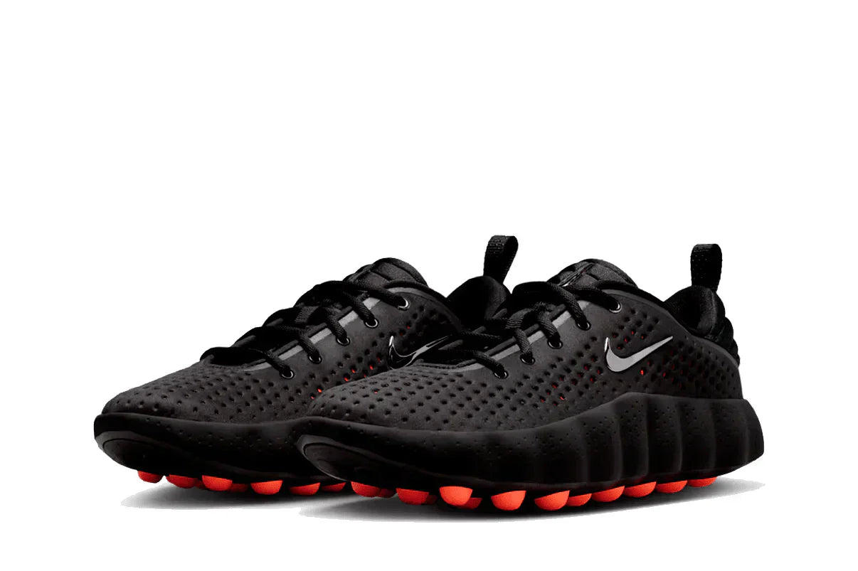 Nike Mind 002 Sort Hyper Crimson